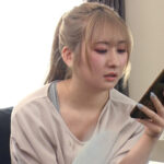 《ギャル》 むかつく態度のムチムチ女をギリギリイケない低刺激ローターで延々焦らし続けたらマン汁駄々漏らしながらチ〇ポぶち込んでと懇願してきた！エアコン業者を見下す金髪ギャル女 末広純 『FANZA』