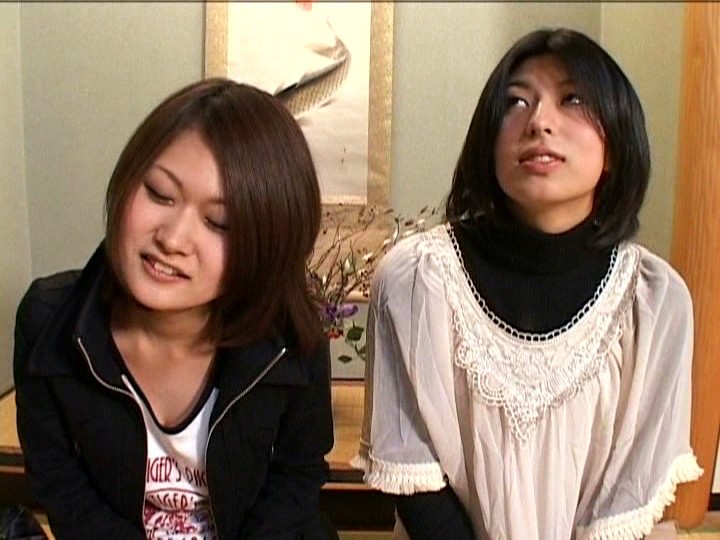 《ギャル》 石和温泉で見つけたお嬢さん タオル一枚 男湯入ってみません...