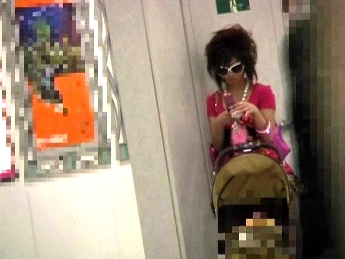 《ギャル》 子連れギャル援交ナンパ 池袋編 『FANZA』