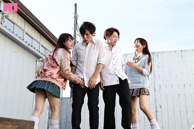 《ギャル》 4人で学園の男子全員卒業させました。 逢沢みゆ 北岡果林 ...