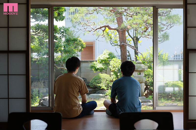 《ギャル》 男友達みたいな距離感だった幼馴染と10年ぶりに再会したら…...