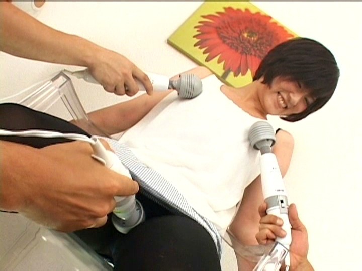 《ギャル》 極上素人おもいっきり生電マ 6 『FANZA』