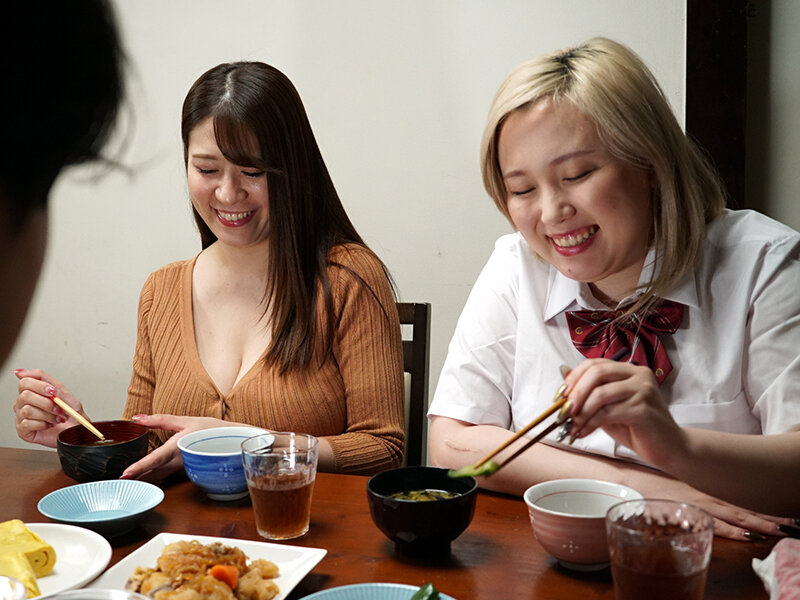 《ギャル》 痴女られパイズリおっぱい親子丼ハーレム 田舎に引っ越してき...