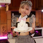 《ギャル》 妻と倦怠期中でごぶさたご主人様の爆発寸前チ●ポを狙い喰い！卑猥な乳輪ハミ尻挑発と下品に舐めしゃぶりPtoMで中出し精子搾り取る乳首ビンビン痴女ギャルメイド 春陽モカ 『FANZA』