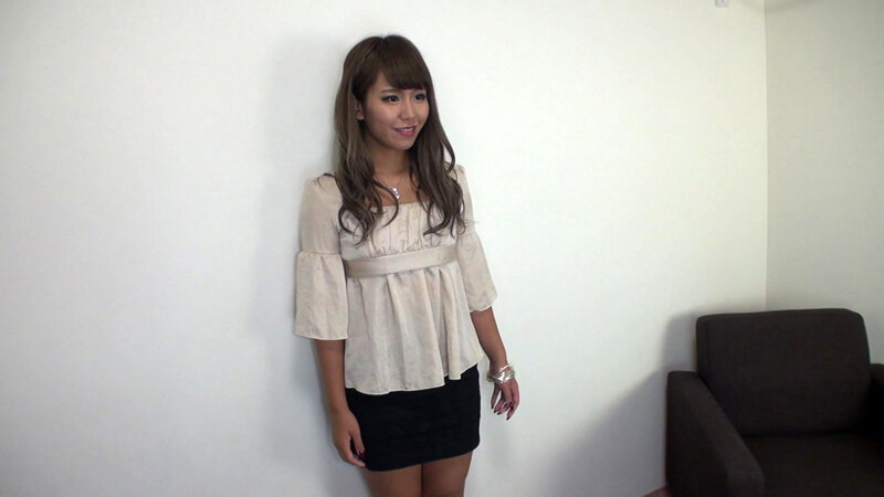 《ギャル》 オシャレなギャルに声を掛けてモデル撮影と称して謝〇込みでハ...