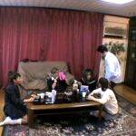 《ギャル》 ギャル主人とズッコケ家政夫 『FANZA』