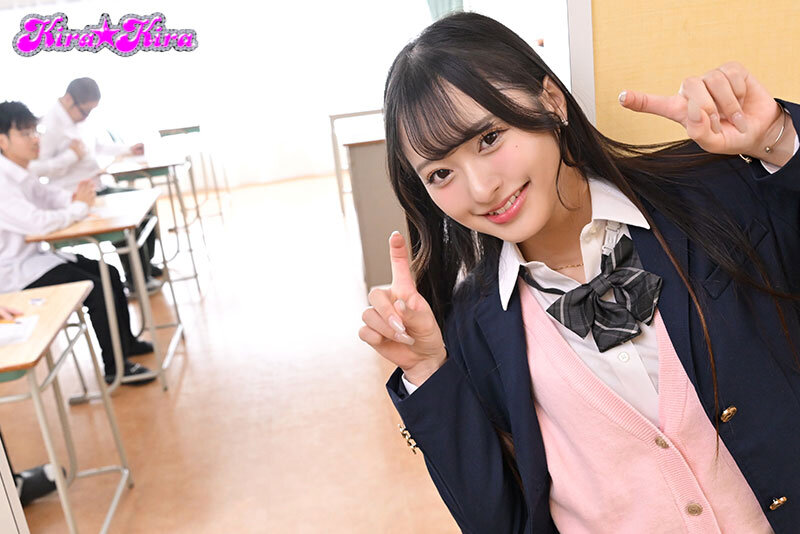 《ギャル》 先輩、パコっちゃお どこでも授業サボって乳首こねくり誘惑チ...