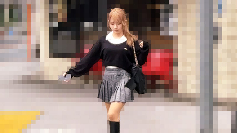 《ギャル》 24時間居座り集団中出しレ●プ12 美人ギャル Rさん 『...