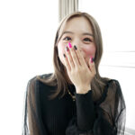 《ギャル》 【個人撮影】菊池はるの舌ブラシで「汚舌苔」採取 『FANZA』