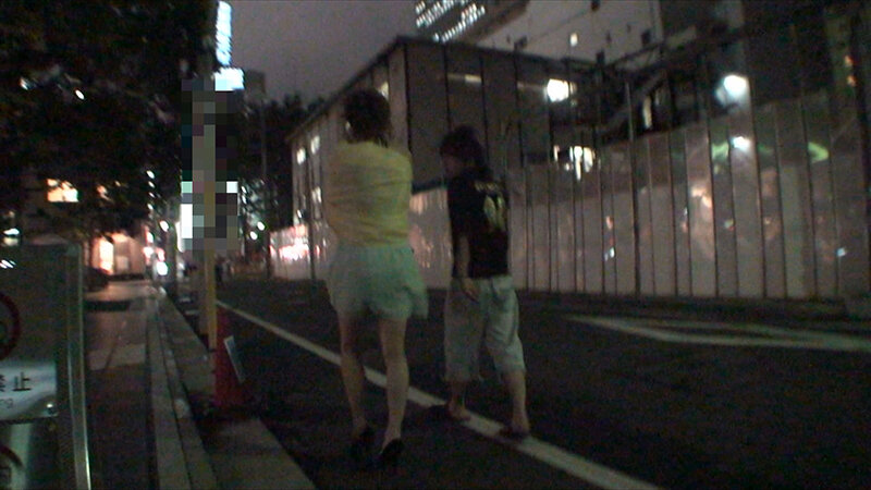 《ギャル》 エロぃぃeeeee強●和姦 終電逃したギャルはオジサンでも...