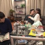 《ギャル》 彼女をとっかえひっかえのヤリチンな先輩。童貞の僕とは全く仲良くないのに、ある日突然宅飲みに誘われ断り切れずに行ってみると、案の定彼女とイチャつきだす始末…。「なんだよ、結局見せつけたいだけかよ！でもせっかく目の前でエロい事が見れるからいいか…」 『FANZA』