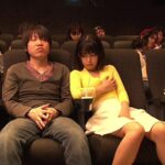 《ギャル》 最近、若奥さんの間でプチブーム！？買い物帰りにミニシアターでソソるエロ映画鑑賞！！ムラムラしながら見ている若奥さんの隣には勃起して見ている男！お互いソソられ我慢の限界！こんな所でやっちゃっても良いの？声を殺すのも限界！見られてますます興奮！！ 『FANZA』