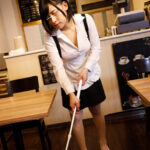 《ギャル》 人妻恥痴 カフェで働くソソる若妻がパンツの見えるミニスカートに恥ずかしがりながらも、逆に発情気味に見せつけてくる！どうやら濡れ濡れでやりたくて我慢していたらしく、就業時間が終わると猛烈にキスしてきて濃厚セックスを求めてきた。 『FANZA』