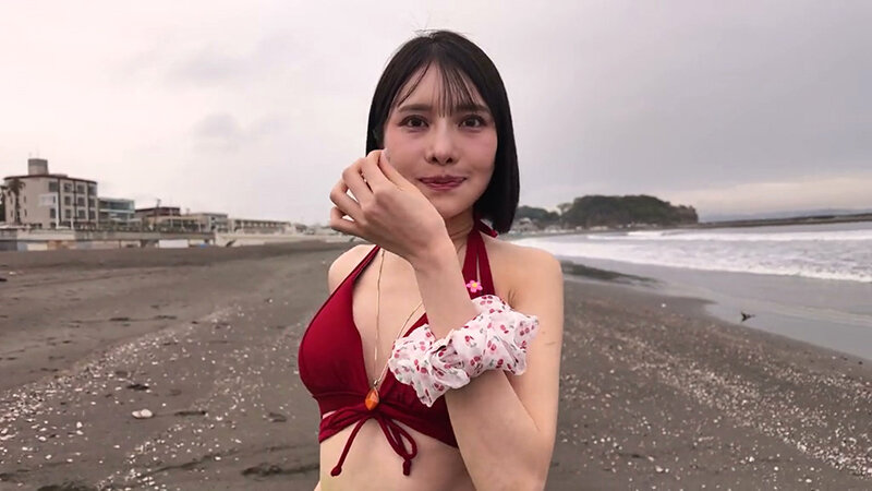 《ギャル》 湘南ビーチで声をかけたビキニギャルが火照った身体をクールダ...