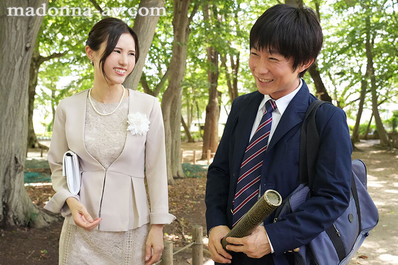 ＜熟女＞ 卒業式の後に…大人になった君へ義母からの贈り物―。 武藤あや...