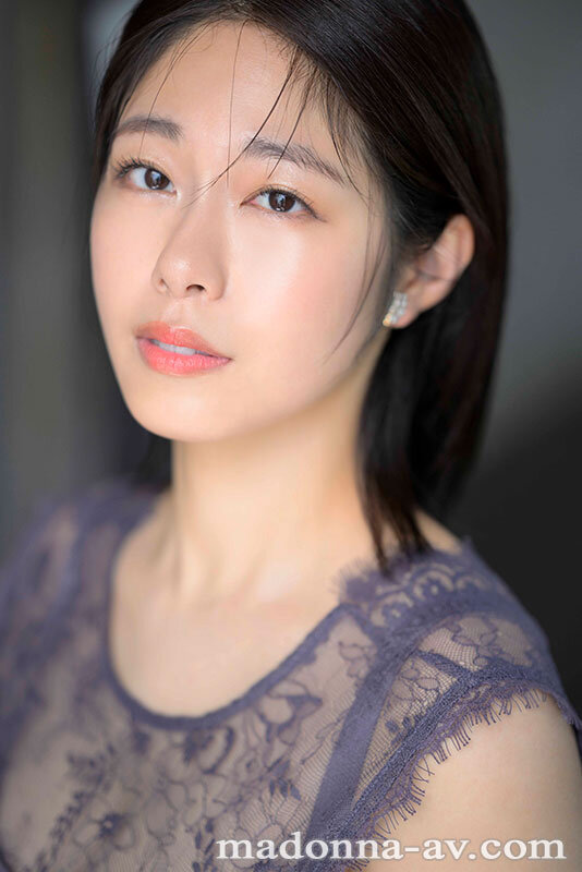 ＜熟女＞ ケダモノの原石 澄河美花 30歳 AV DEBUT 清楚な仮...