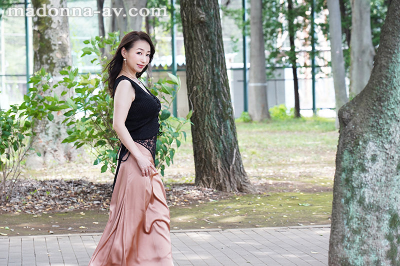 ＜熟女＞ 異例の大抜擢！！ 男を熟知した肉感的イイオンナ よしい美希 ...