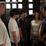 ＜熟女＞ 家族皆が巣立った実家で、母と過ごす近親相姦の日々―。 一場れいか 【FANZA】