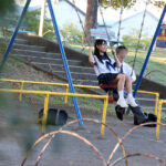 ＜熟女＞ ‘絶対に感じてはいけない状況で…’未成熟な膣内を大きな指でドリルのようにかき回され強●開発されたチビっこひよこ女子 【FANZA】