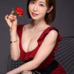 ＜熟女＞ マドンナ×痴女特化 その名も『アチージョ』爆誕！！ MADONNA電撃専属 篠田ゆう『本気の痴女』 やっば～い寸止めと中出しで男のカラダと脳内をトロけさす無制限射精オーガズム 【FANZA】