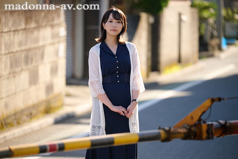 ＜熟女＞ 新人 那賀崎ゆきね 30歳 AV DEBUT 駆け抜ける透明...