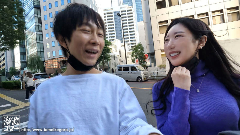 ＜熟女＞ エッチなライブ配信を始めて見られる快感を覚えた専業主婦 乃上...