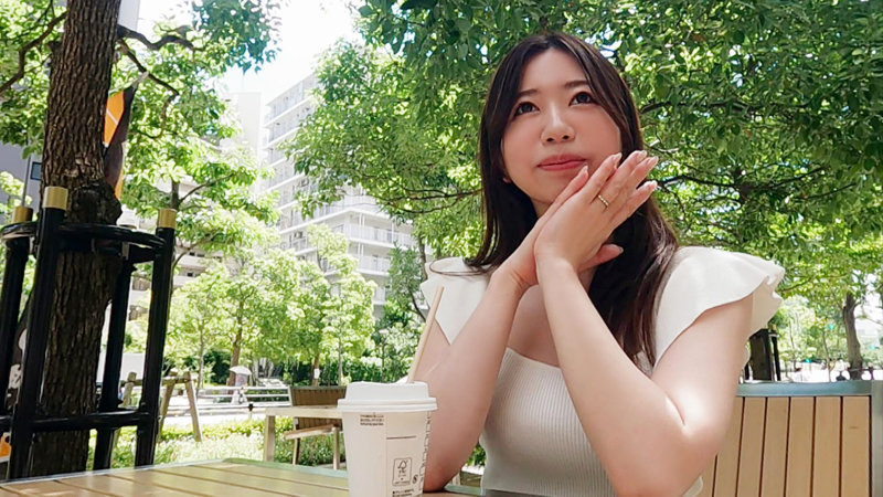 ＜熟女＞ 人妻の花びらめくり 大浦真奈美 【FANZA】