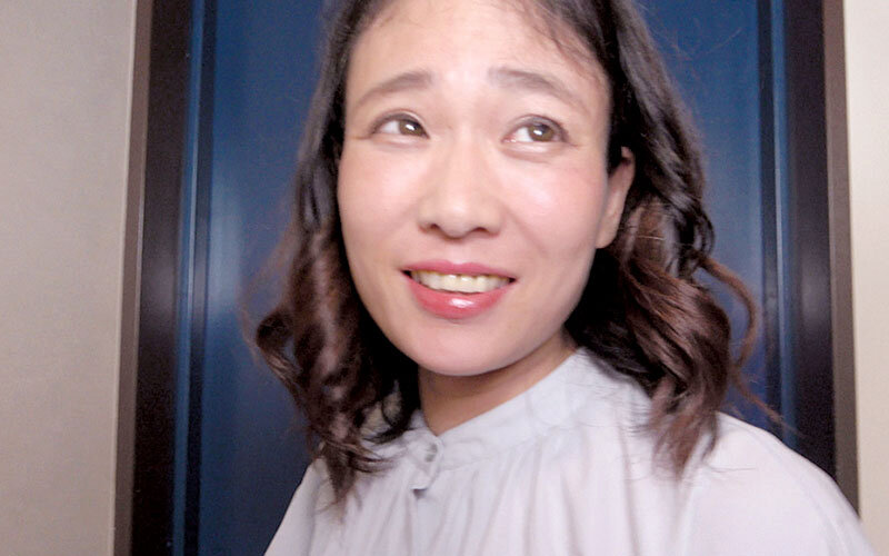 ＜熟女＞ もてあました身体 肥大した感じすぎる長乳首 椎名朝妃 【FA...