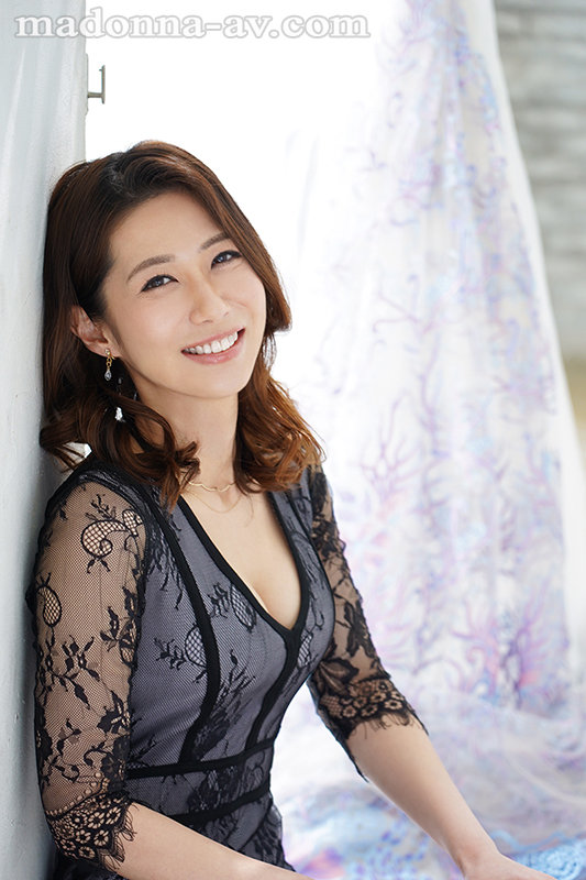 ＜熟女＞ ペニスが好きすぎて挿入したらまるで別人。人妻 長嶋沙央梨34...