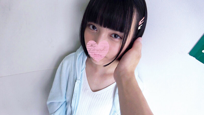 ＜熟女＞ 【毛も生え揃ってない小さい女の子】非常階段に連れ込んで未成熟...