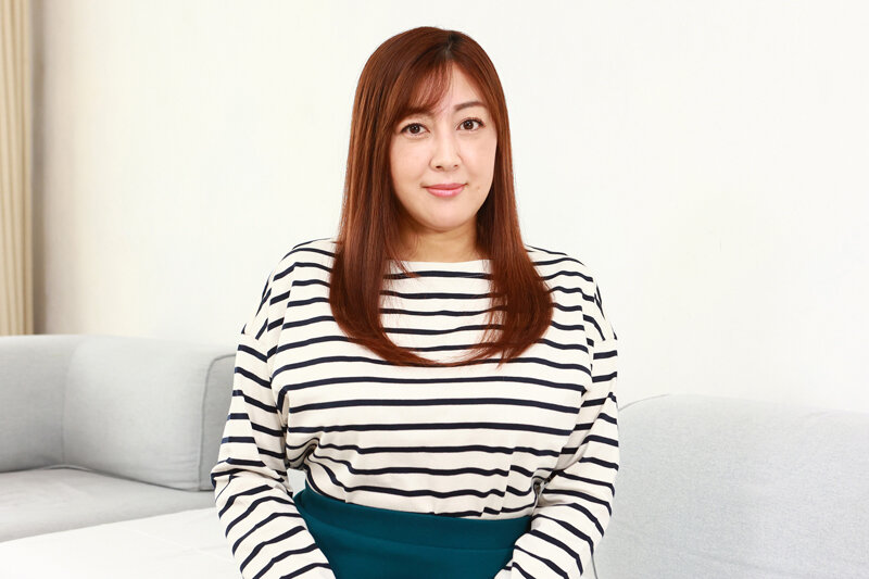 ＜熟女＞ ふわとろ熟女デカチンNTR～むっちり巨乳妻が他人棒で快楽に溺...