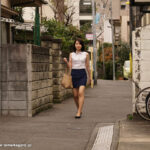 ＜熟女＞ 生徒と一線を越えたあの日から、私はSMラブホテルで放課後毎日犯●れています…。 望月瞳 【FANZA】