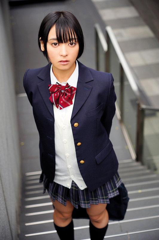 ＜熟女＞ 性支配を受け入れる無抵抗な美少女たち～絶頂×開発～ 【FAN...