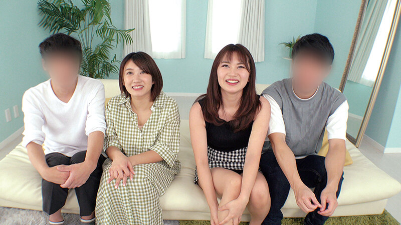 ＜熟女＞ ラブラブカップル同士が互いのパートナーを交換するスワッピング...