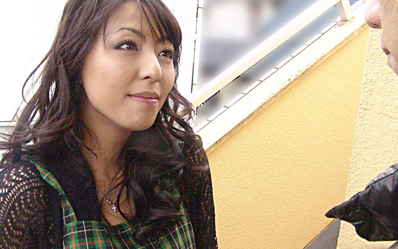 ＜熟女＞ 隣のおばちゃんが年の割りにはスケベな体なので口説いてみたら、...