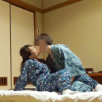 ＜熟女＞ 実録 淫乱で美人の仲居盗撮 8時間 【FANZA】