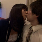 ＜熟女＞ バーのママのアプローチに常連客のオヤジは完堕ち！逸る気持ちが熟女のカラダを舐めまわす！ 【FANZA】