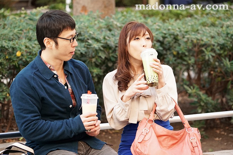 ＜熟女＞ 今夜、僕は童貞を捨てられるかもしれない―。 白木優子 【FA...