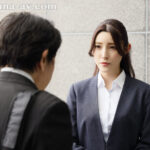 ＜熟女＞ 取引先の傲慢社長に中出しされ続けた出張接待。 森沢かな 【FANZA】