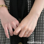 ＜熟女＞ 不倫を匂わす、胸騒ぎの微笑み―。 清純可憐な女子アナ系あざと可愛い人妻 水無月ゆり 32歳 AVデビュー！！ 【FANZA】