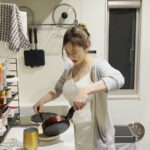 ＜熟女＞ 「私の妻を寝取ってください。」リアル夫婦 究極のNTRドキュメント30日間の記録 初音みのり 【FANZA】