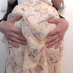 ＜熟女＞ 戸惑い、恥じらいつつも快感を隠せない！素人熟女さんたちの熟れたお尻 モミまくり！！ 【FANZA】