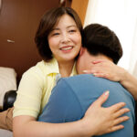 ＜熟女＞ 熟れた肉体とエロテクをフル稼働！？凄腕ひきこもり支援相談士！ 寺島志保 【FANZA】