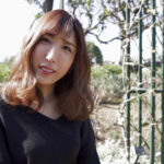 ＜熟女＞ 人妻の花びらめくり 彩奈リナ 【FANZA】