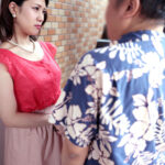 ＜熟女＞ 嫌味や小言がうるさい友人妻をしつこいほどの快感責めに貶めたらおねだりが止まらない肉棒狂いの淫乱メスに堕ちた 有賀みなほ 【FANZA】