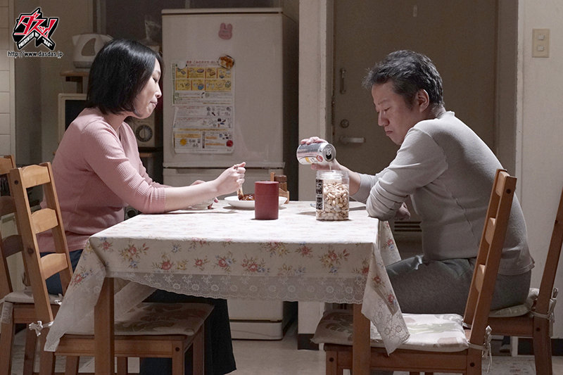 ＜熟女＞ もうすぐ妻が帰ってきます。 美谷朱里 【FANZA】