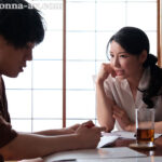 ＜熟女＞ 汗ほとばしる人妻の圧倒的な腰振りで、僕は一度も腰を動かさずに中出ししてしまった。 加藤あやの 【FANZA】