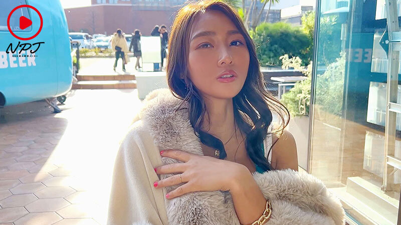 ＜熟女＞ イ○スタで見つけた筋トレお姉さんは超超超超性欲強めでチ○ポバ...