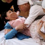 ＜熟女＞ 人妻捕鯨船 水着の五十路美熟女 大量潮吹きドキュメント 円城ひとみ 【FANZA】