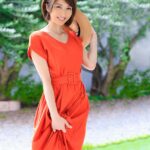 ＜熟女＞ 元レースクイーンの人妻 和泉藍 32歳 AVDebut！！ 【FANZA】